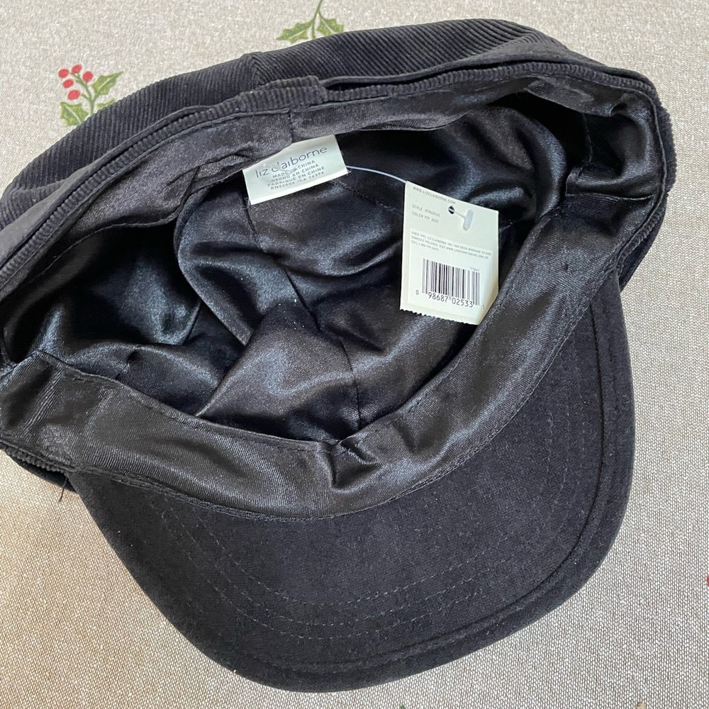 Liz Claiborne black corduroy hat. NEW - Picture 2 of 3
